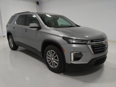 Used 2023 Chevrolet Traverse LT w/ LPO, Cargo Package AWD/4WD image 13