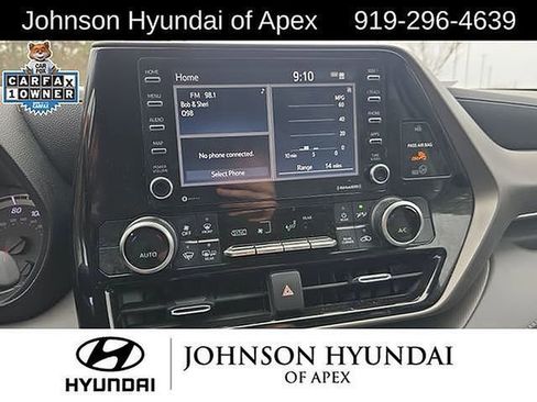 Used 2021 Toyota Highlander L image 38