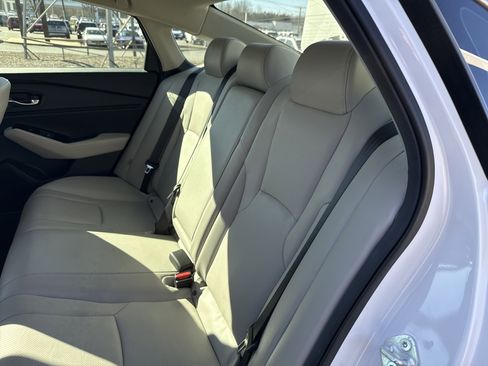 Certified 2024 Honda Accord Touring image 32