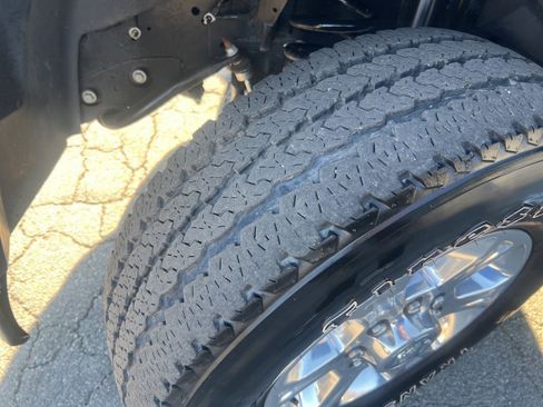 Used 2023 RAM 2500 Big Horn w/ Level 1 Equipment Group image 10