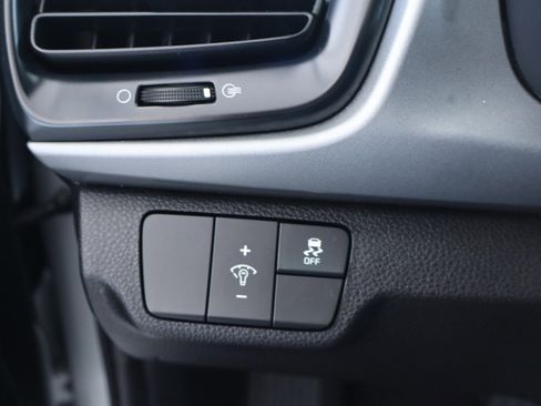 Used 2021 Kia Rio S image 27