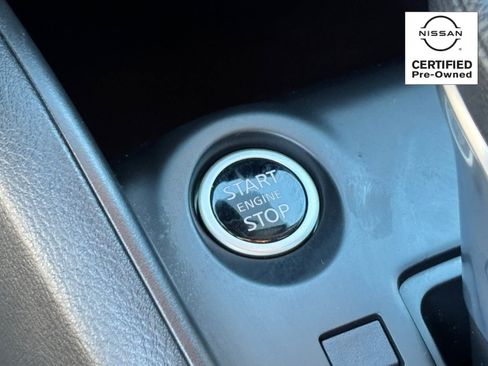 Certified 2025 Nissan Kicks Play S image 26