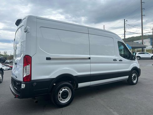 Used 2020 Ford Transit 250 Medium Roof RWD image 5