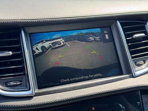 New 2025 INFINITI QX50 Luxe image 9
