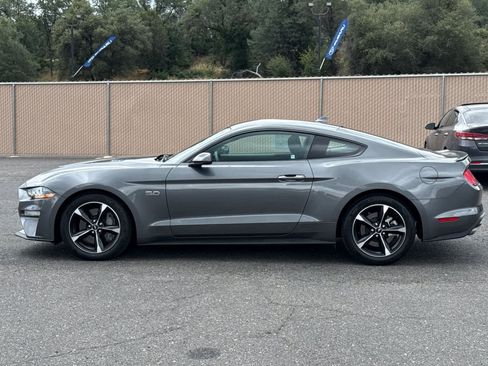 Used 2022 Ford Mustang GT w/ Equipment Group 301A RWD image 6