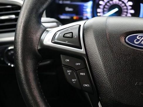 Used 2022 Ford Edge SEL w/ Convenience Package AWD/4WD image 25