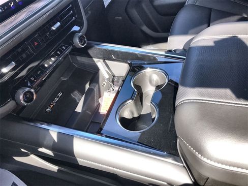 New 2026 Chevrolet Tahoe Premier image 20