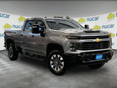Used 2024 Chevrolet Silverado 2500 Custom w/ Custom Value Package
