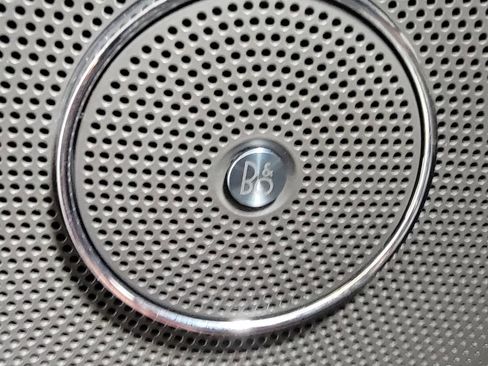 Used 2019 Ford Expedition Limited image 24