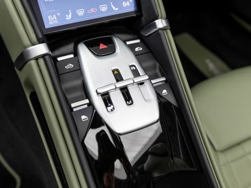 Certified 2025 Ferrari Roma Spider RWD image 6