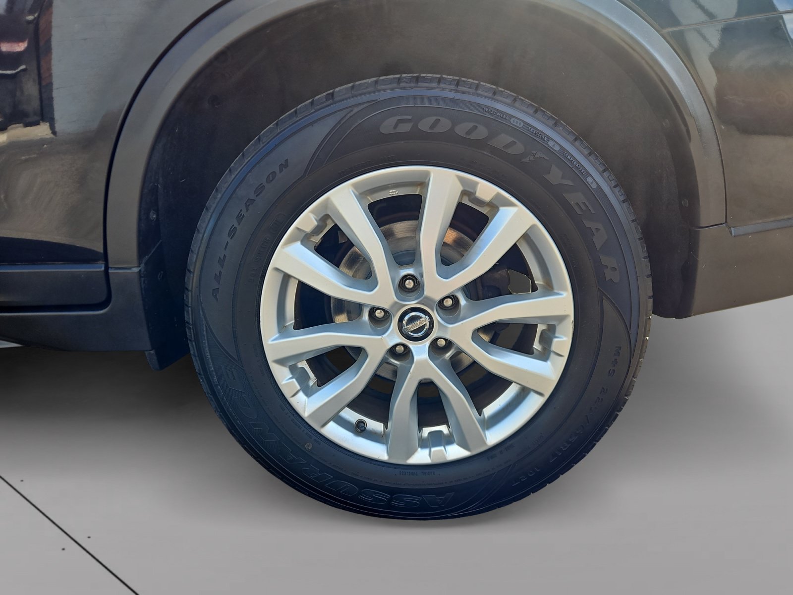 Used 2017 Nissan Rogue SV FWD image 14