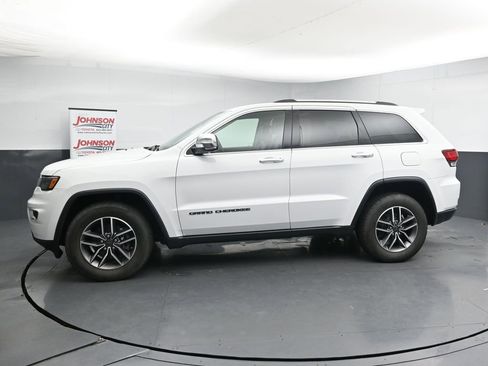 Used 2020 Jeep Grand Cherokee Limited w/ Premium Lighting Group AWD/4WD image 5