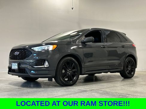 Used 2021 Ford Edge ST-Line AWD/4WD image 2