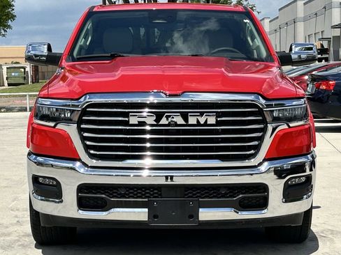 Used 2025 RAM 1500 Laramie image 9