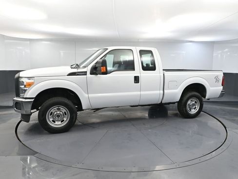 Used 2016 Ford F250 XL w/ Power Equipment Group image 11