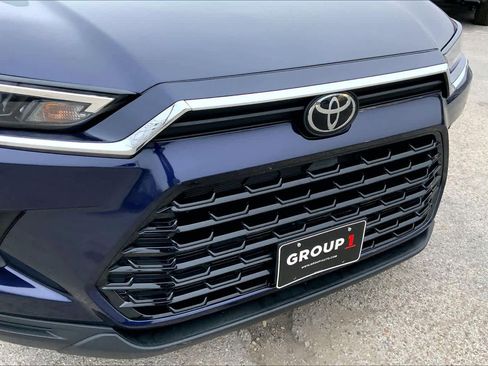 Used 2025 Toyota Grand Highlander FWD image 28