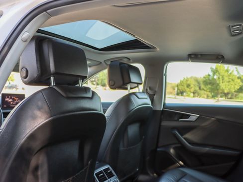 Used 2017 Audi A4 2.0T Ultra Premium w/ Convenience Package image 21