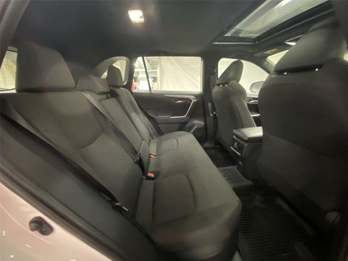 Used 2024 Toyota RAV4 SE w/ Weather & Moonroof Package AWD/4WD image 28