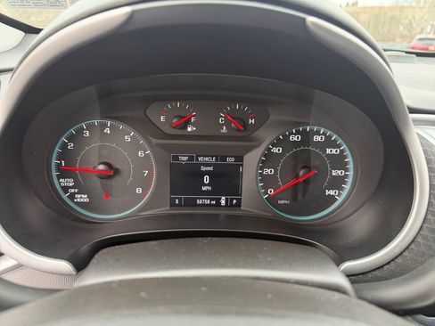 Used 2024 Chevrolet Malibu LT FWD image 16