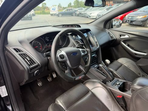 Used 2014 Ford Focus ST w/ Equipment Group 202A FWD image 10