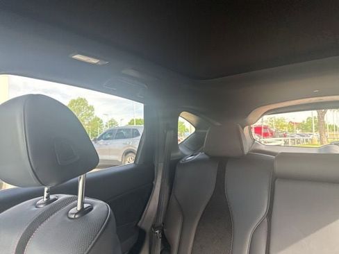 Used 2023 Acura RDX A-Spec image 9