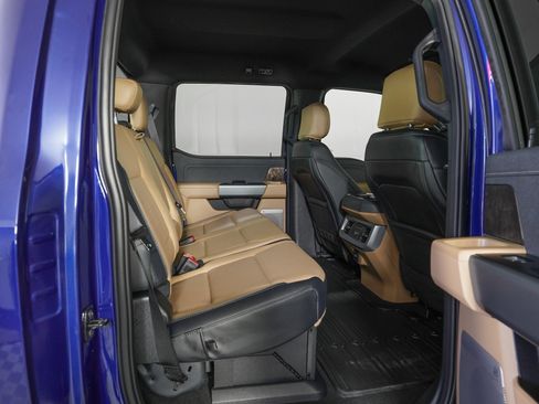 Used 2026 Ford F450 Lariat w/ FX4 Off-Road Package image 8