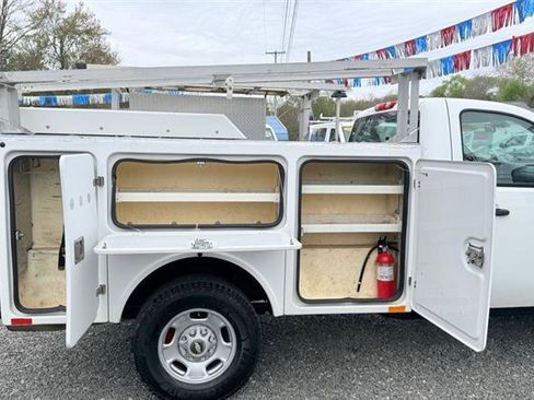 Used 2011 Chevrolet Silverado 2500 W/T AWD/4WD image 16