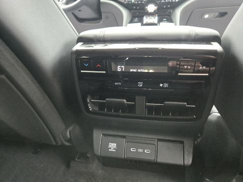 Certified 2025 Acura MDX FWD image 25