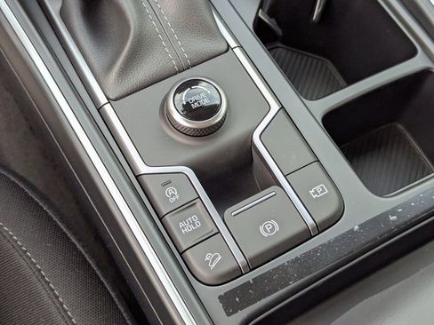 New 2026 Kia Sorento LX FWD image 27