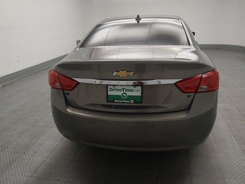 Used 2019 Chevrolet Impala LT w/ LT Leather Package FWD image 7