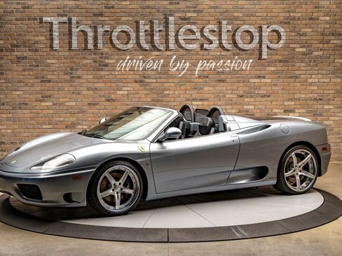 Used 2004 Ferrari 360 Spider image 1