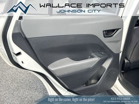 Used 2024 Subaru Crosstrek 2.0i AWD/4WD image 32