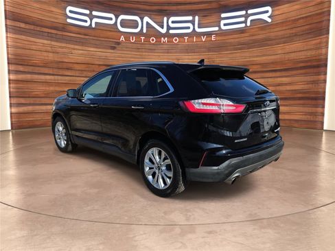 Used 2020 Ford Edge Titanium w/ Cargo Accessory Package image 5