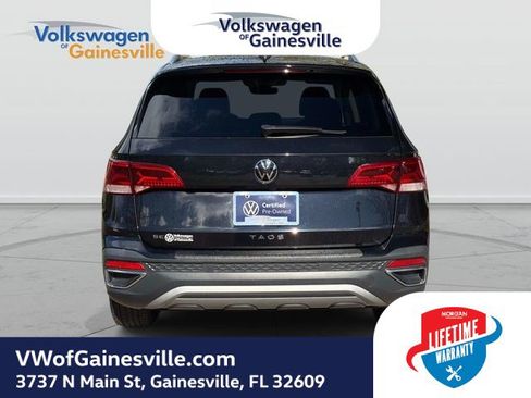 Used 2024 Volkswagen Taos SE FWD image 5