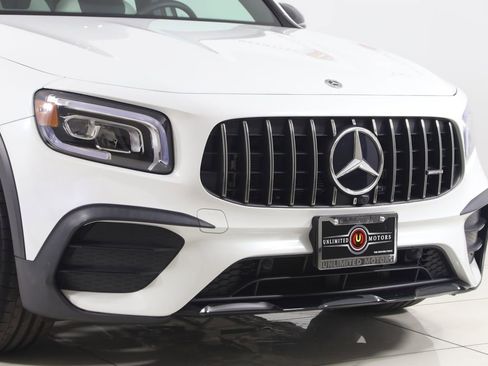 Used 2022 Mercedes-Benz GLB 35 AMG 4MATIC image 46