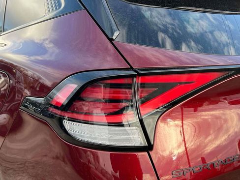 Used 2025 Kia Sportage X-Pro Prestige image 10