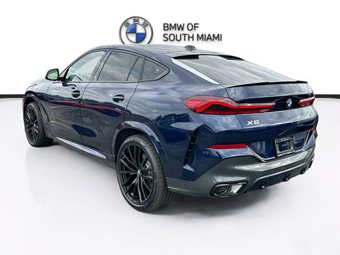 New 2026 BMW X6 xDrive40i w/ Executive Package image 4