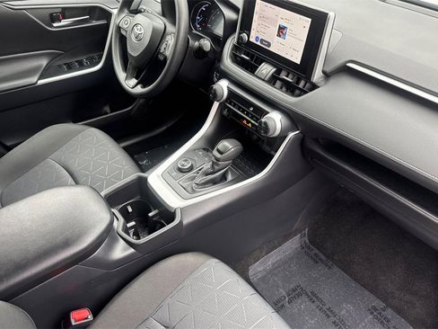 Certified 2025 Toyota RAV4 XLE image 15