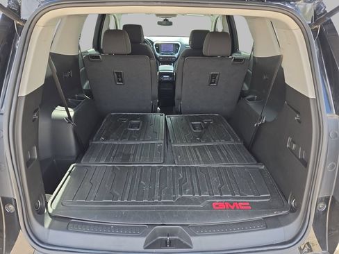 Certified 2023 GMC Acadia SLE w/ LPO, Floor Liner Package FWD image 13