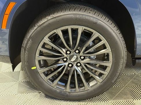 New 2026 Cadillac Escalade ESV Platinum Sport image 11