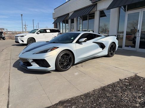 Used 2021 Chevrolet Corvette Stingray Coupe w/ 1LT image 10