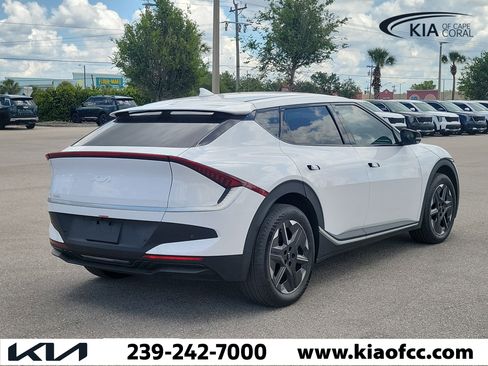 New 2026 Kia EV6 Light RWD image 6