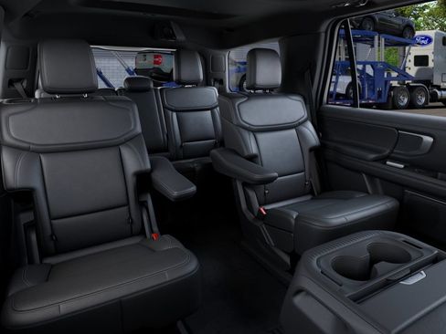 New 2027 Ford Expedition Platinum AWD/4WD image 12