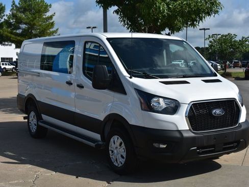 Used 2025 Ford Transit 250 Low Roof w/ Exterior Upgrade Package RWD image 3