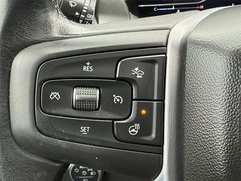 Used 2022 GMC Sierra 1500 SLT w/ SLT Premium Plus Package image 24