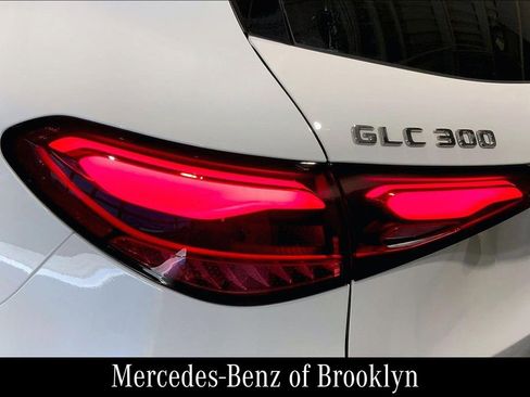 Used 2026 Mercedes-Benz GLC 300 4MATIC image 29