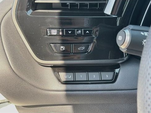 New 2026 Lexus TX 500h AWD image 37