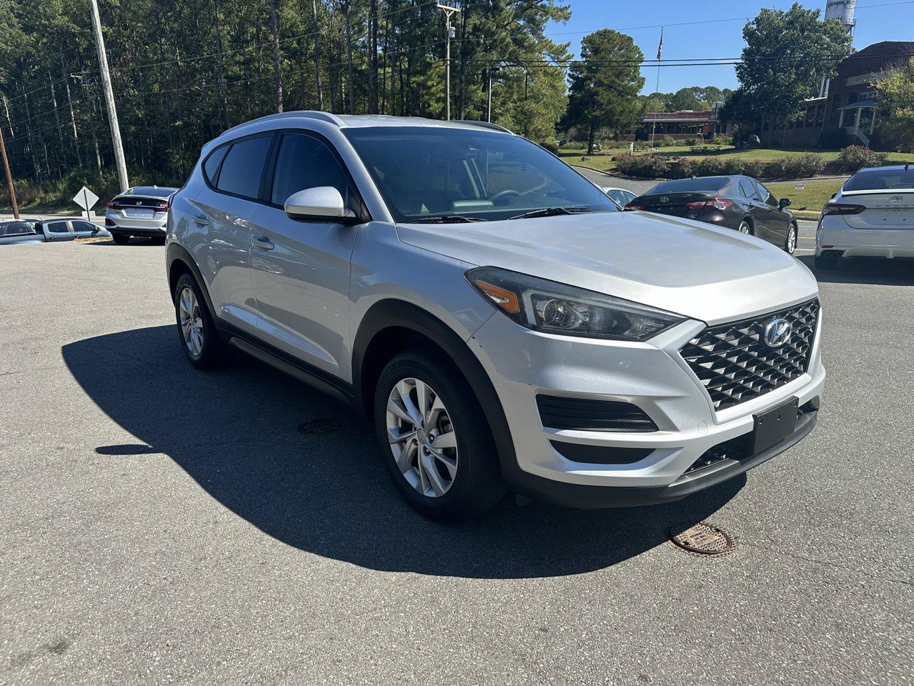 Used 2019 Hyundai Tucson Value w/ Cargo Package FWD image 4
