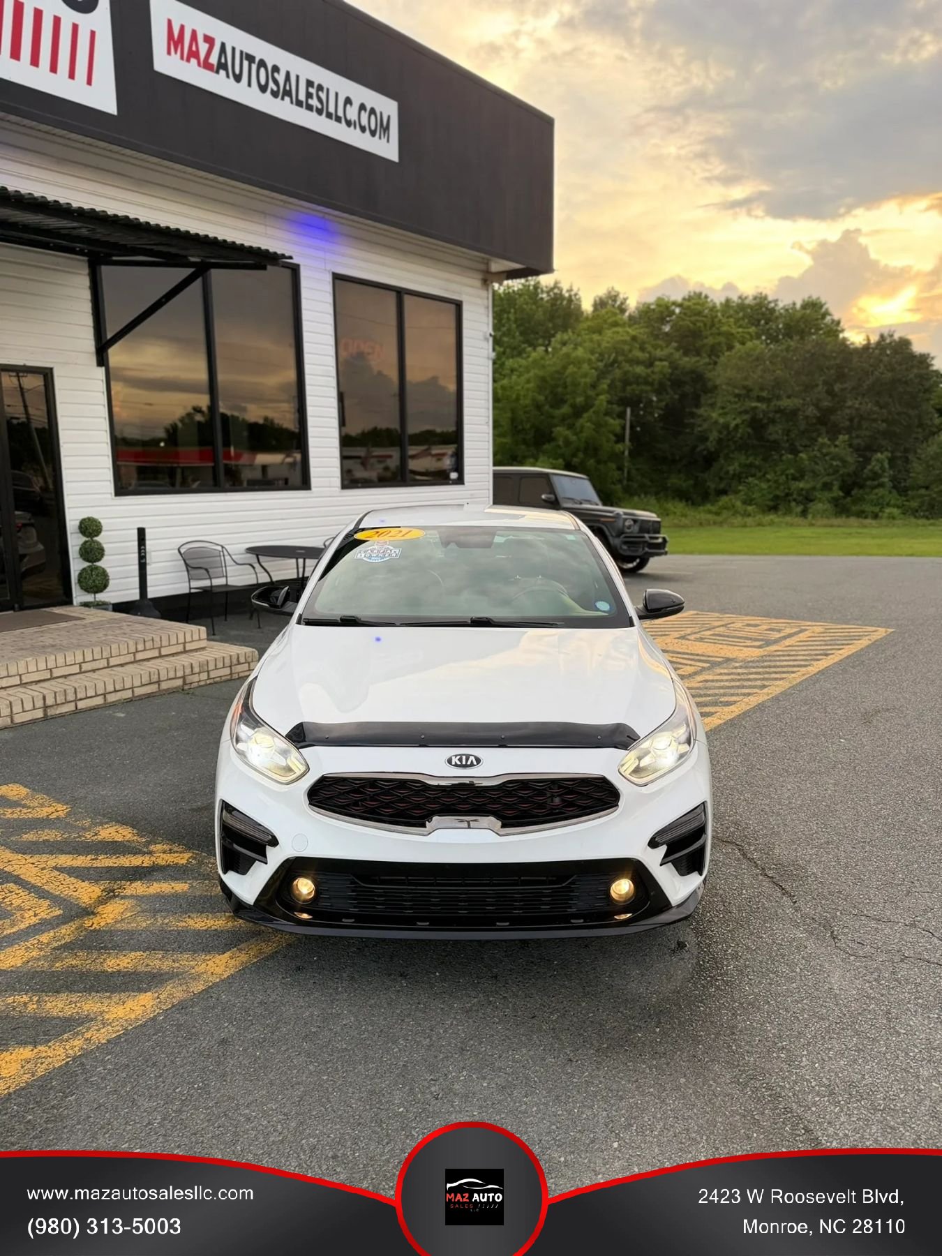 Used 2021 Kia Forte GT FWD image 2