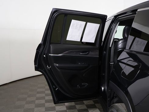 Used 2023 Jeep Grand Cherokee Limited AWD/4WD image 21